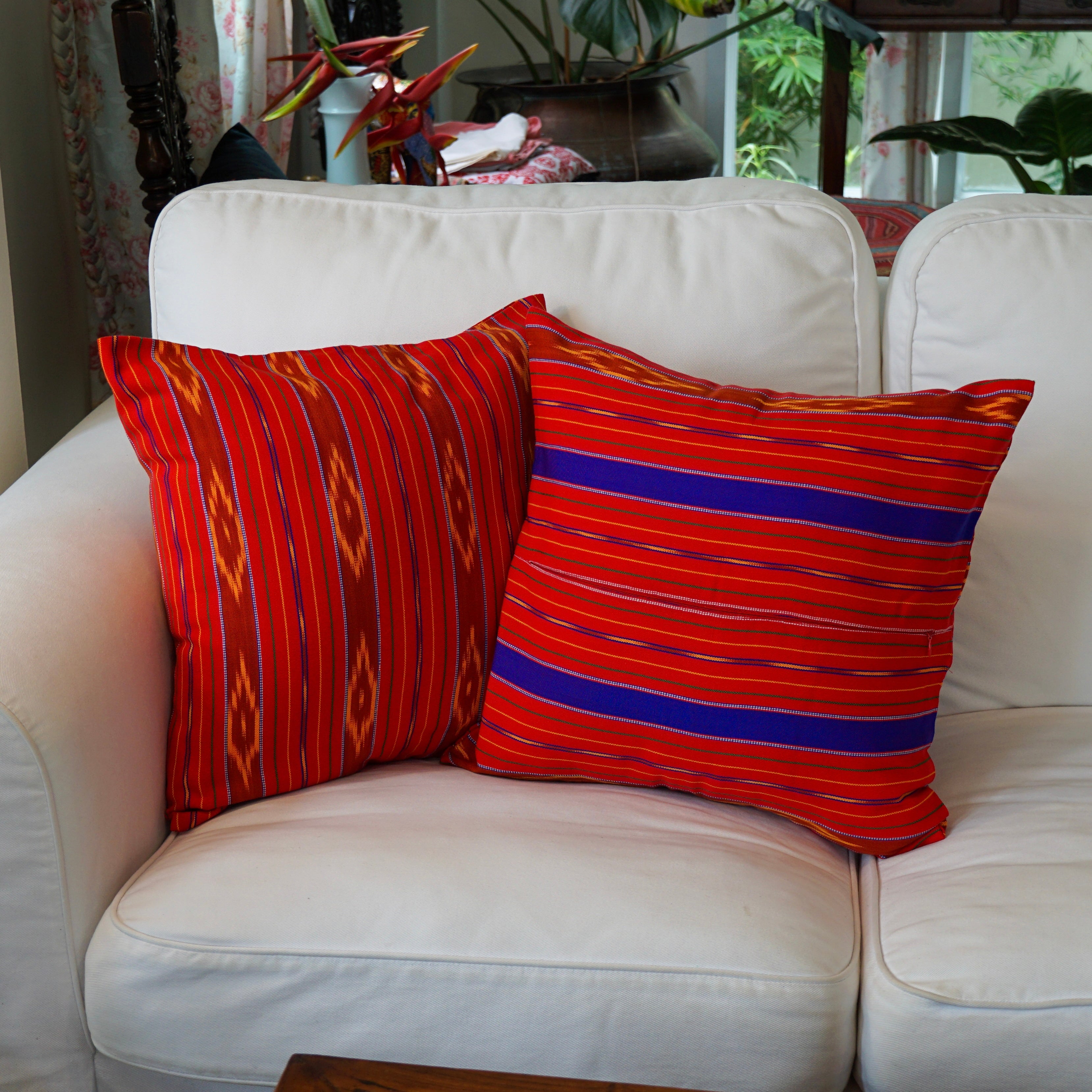 Water Pattern Red Karen cushion cover Water Pattern Red Karen cushion cover