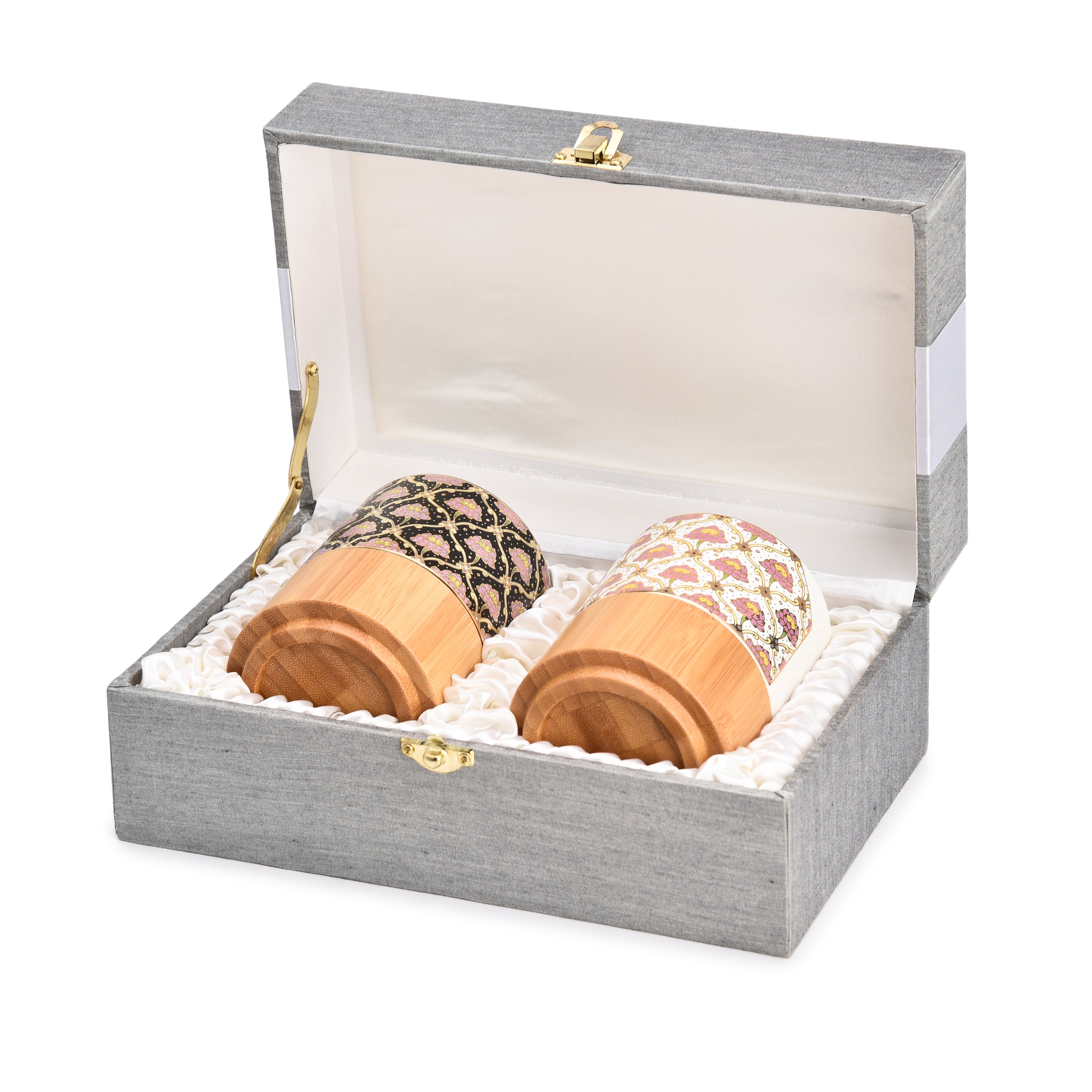 Two Sides of the Royal Lotus Benjarong Mug