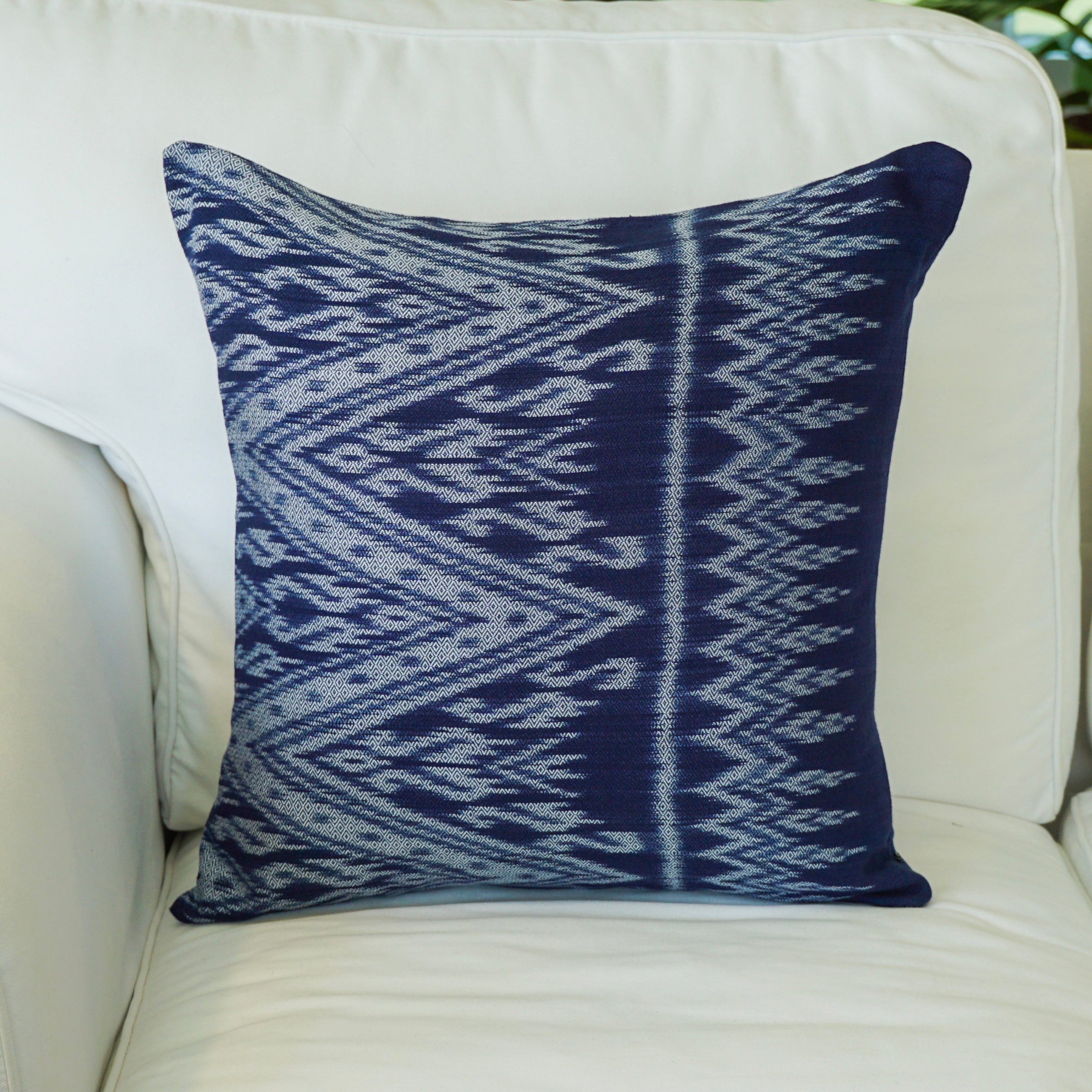 Indigo Khor Pattern cushion cover