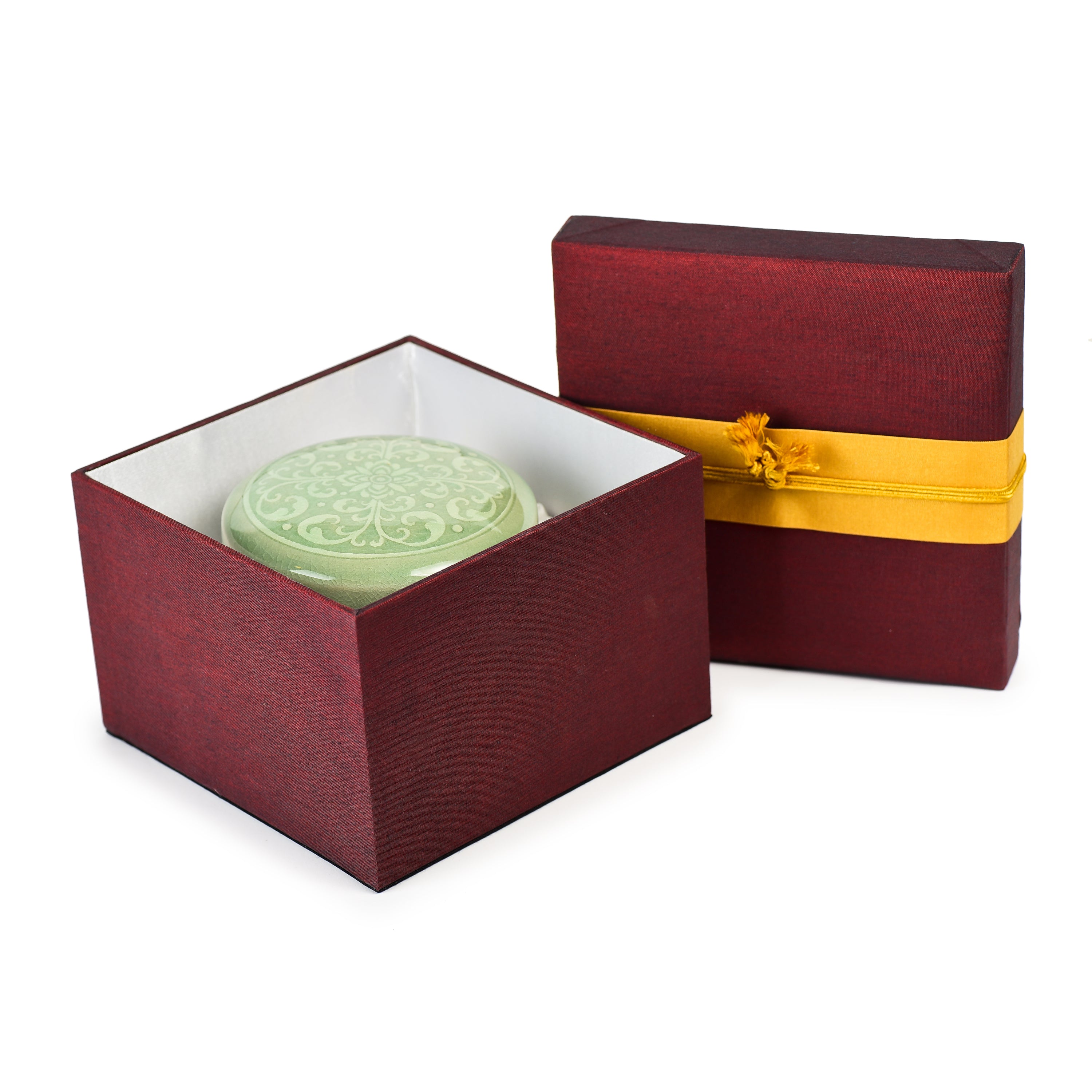 Celadon Carved Kanok Design Jewellery Box