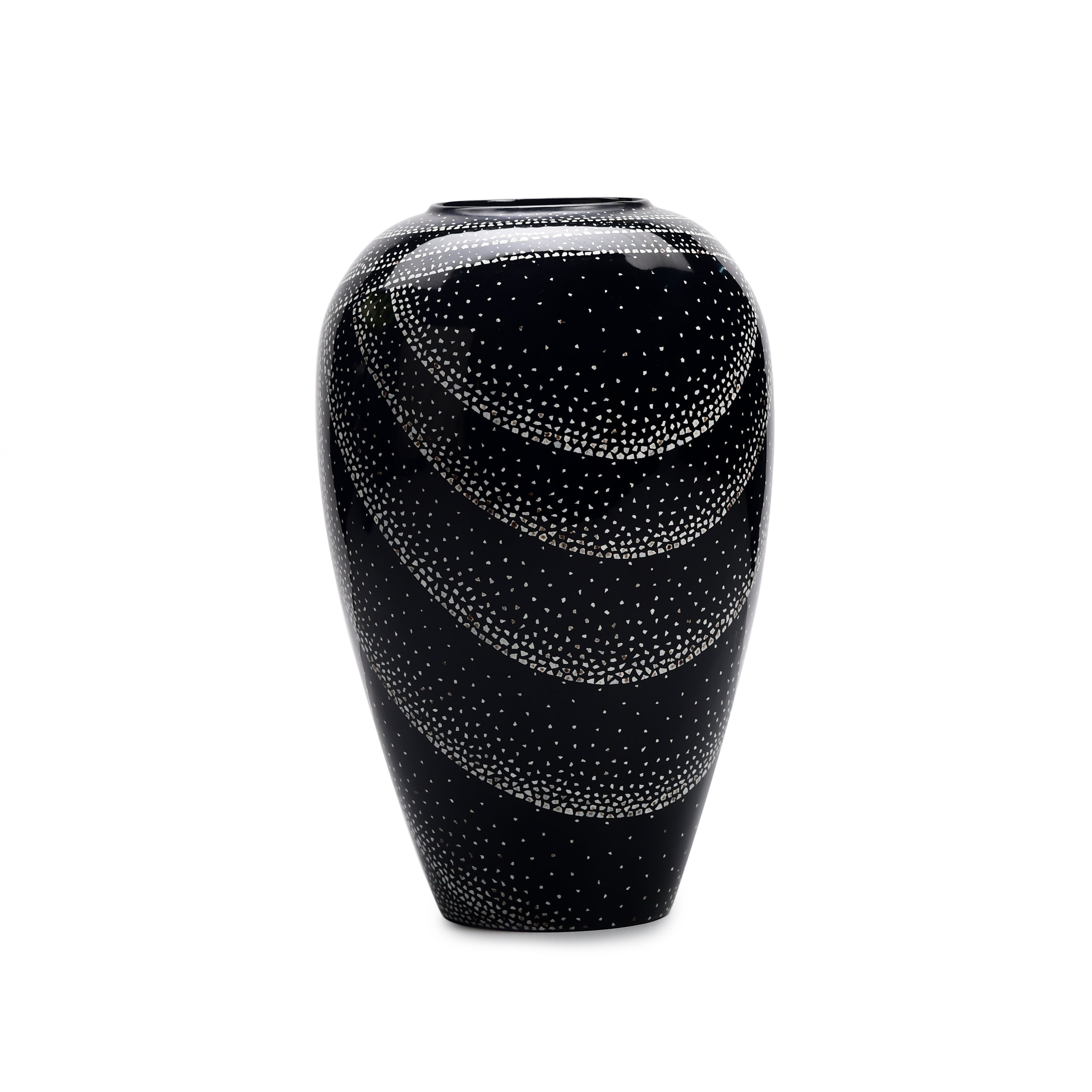 Lacquerware Vase With Eggshell Inlay With Swirling Patterns